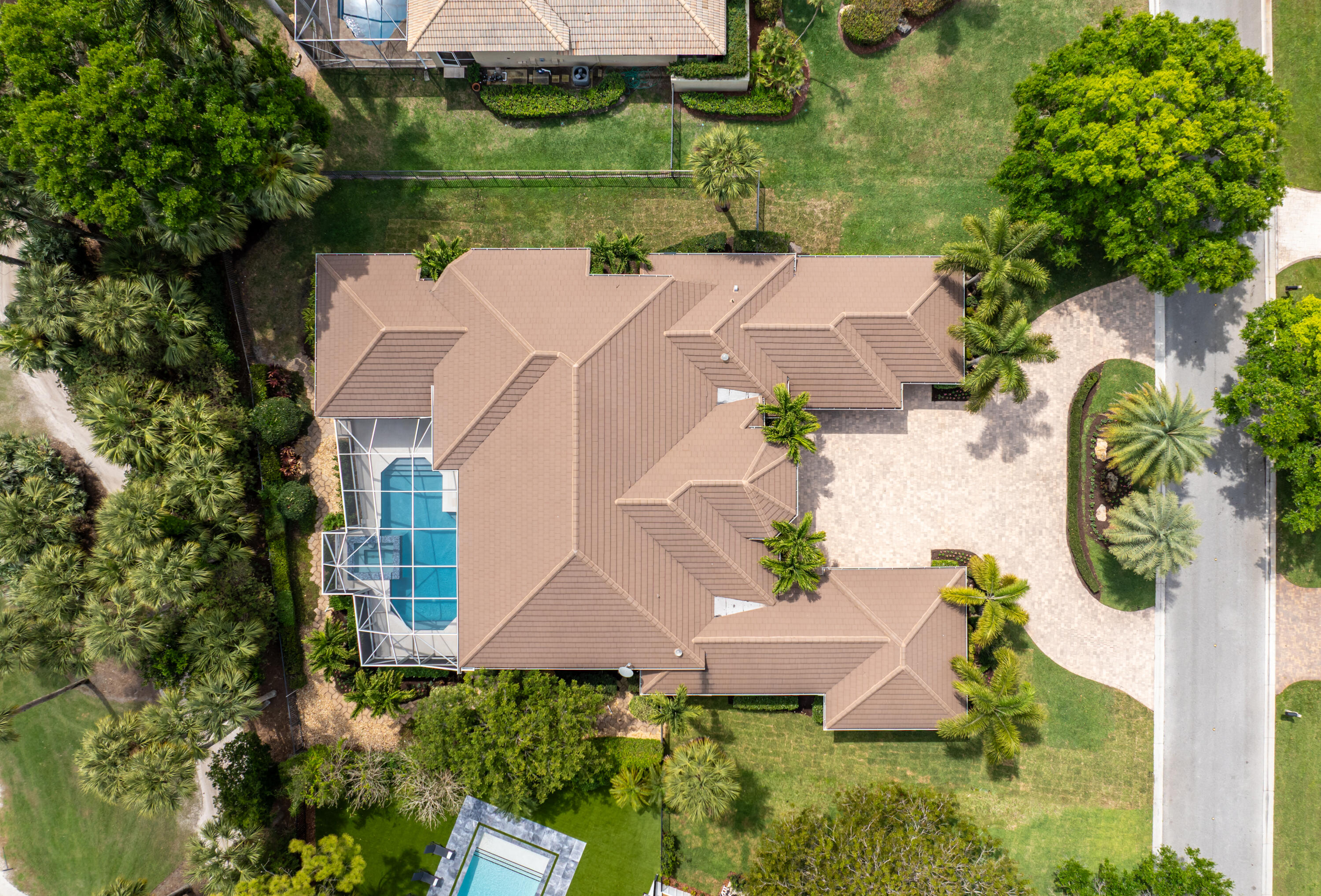 1209 Breakers West, West Palm Beach FL 33411