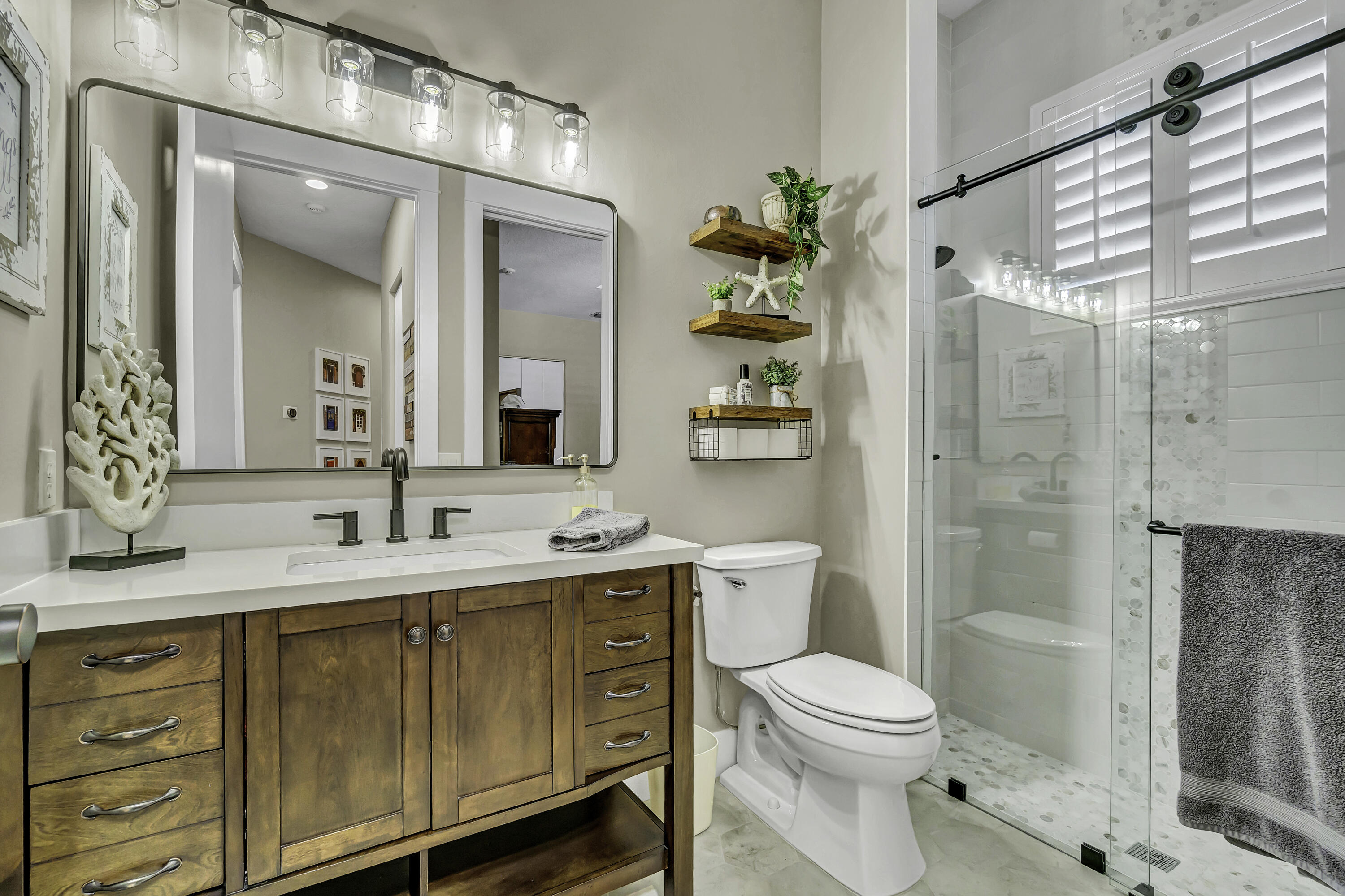 1209 Breakers West, West Palm Beach FL 33411