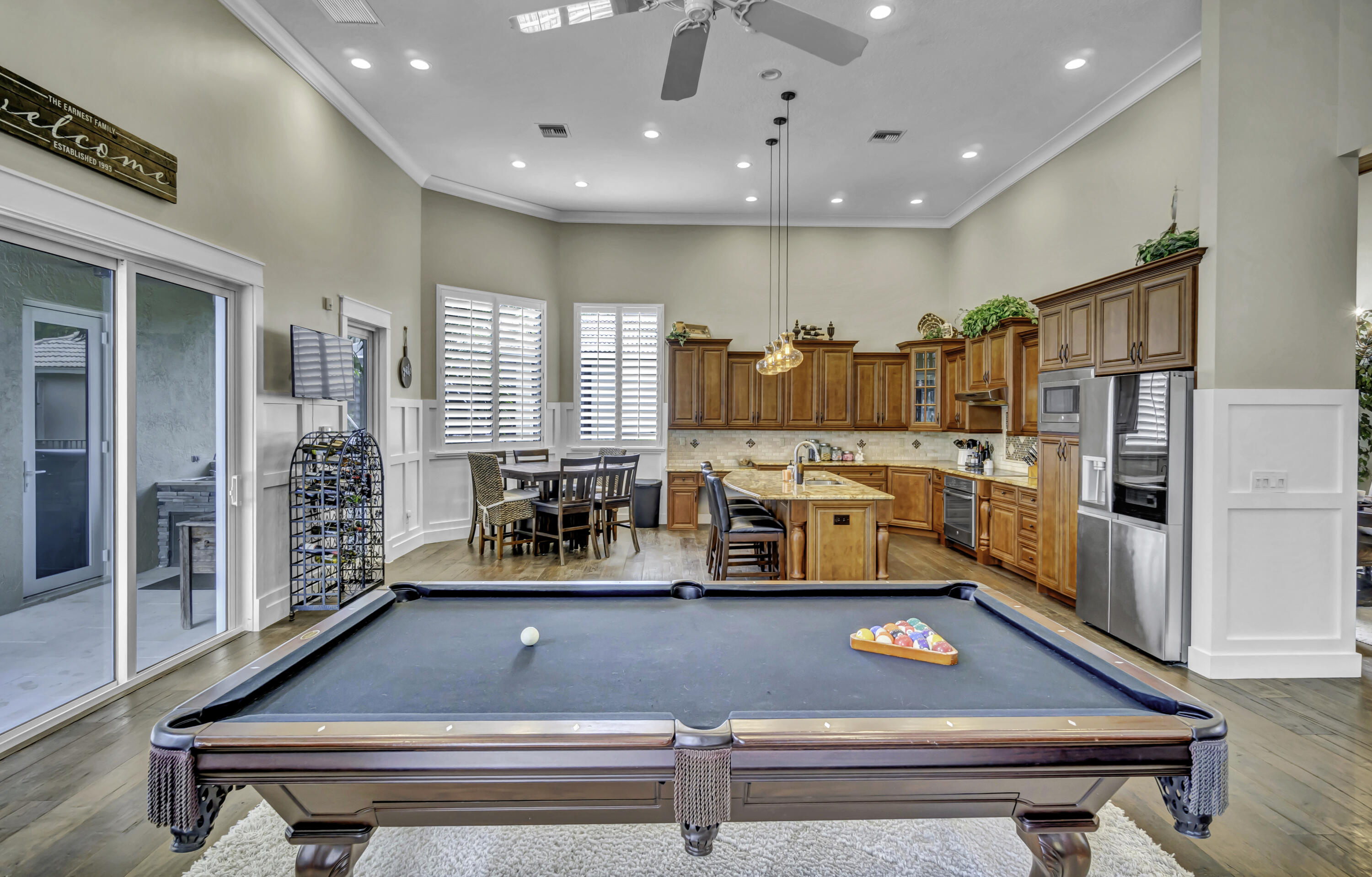 1209 Breakers West, West Palm Beach FL 33411