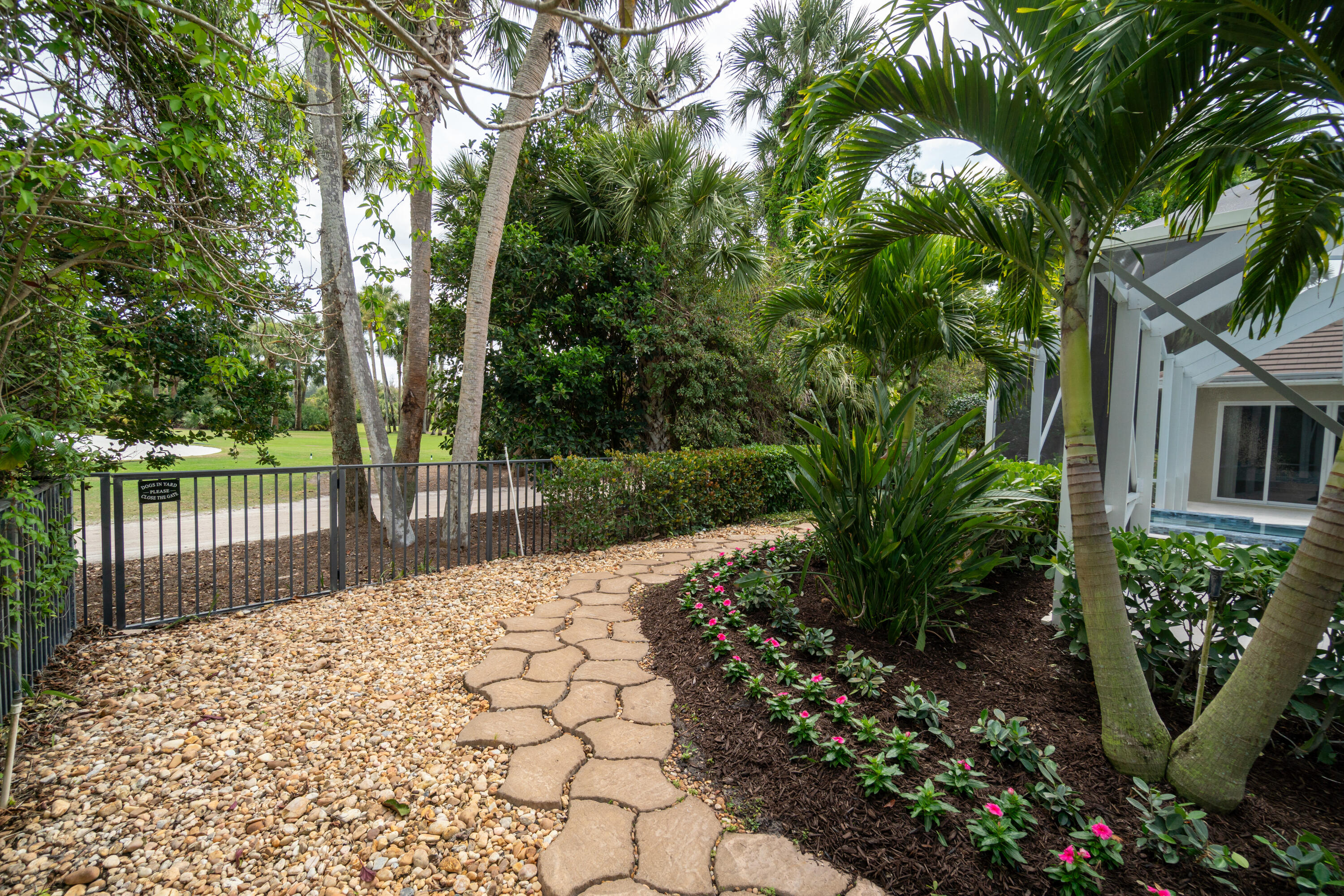 1209 Breakers West, West Palm Beach FL 33411