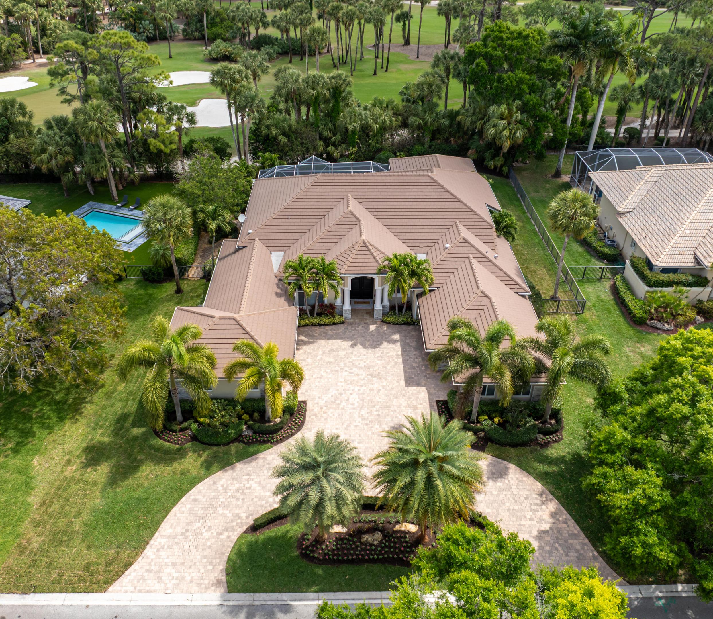 1209 Breakers West, West Palm Beach FL 33411