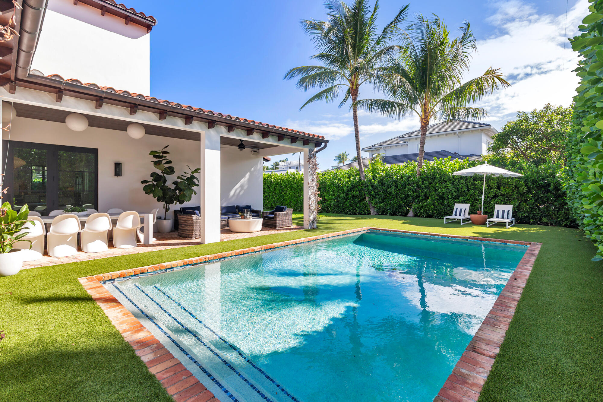 136 Santa Lucia, West Palm Beach FL 33405
