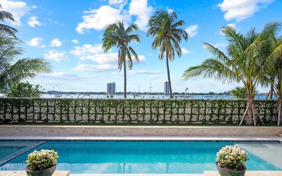 1260 N Lake, Palm Beach FL 33480