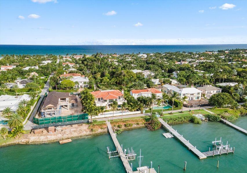 1260 N Lake, Palm Beach FL 33480