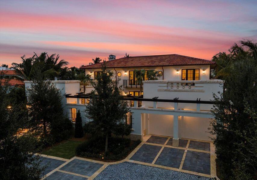 1260 N Lake, Palm Beach FL 33480