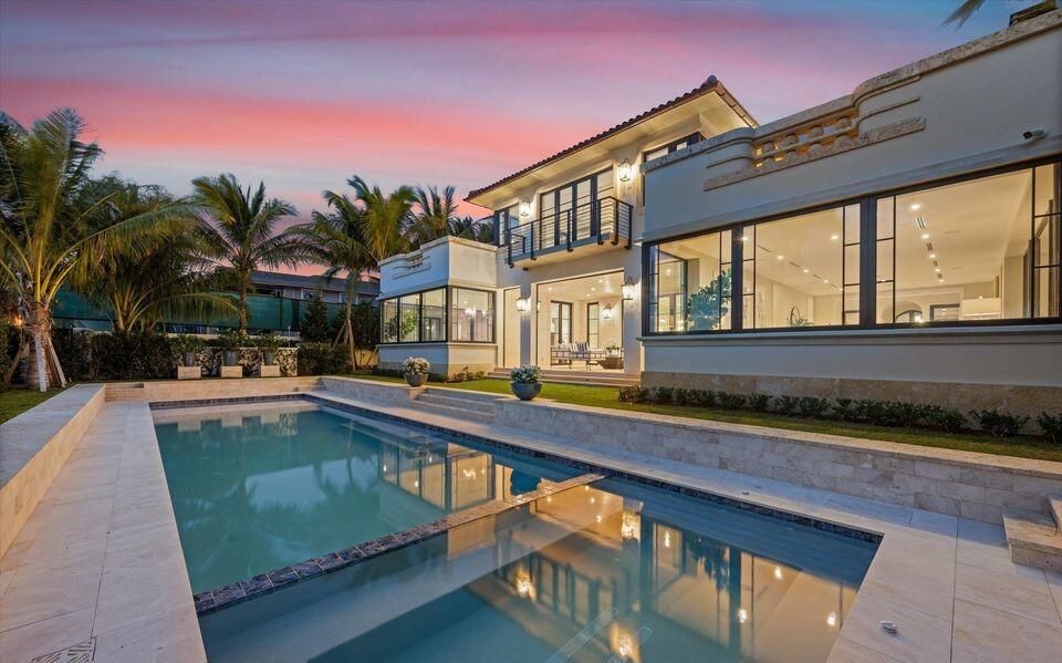 1260 N Lake, Palm Beach FL 33480