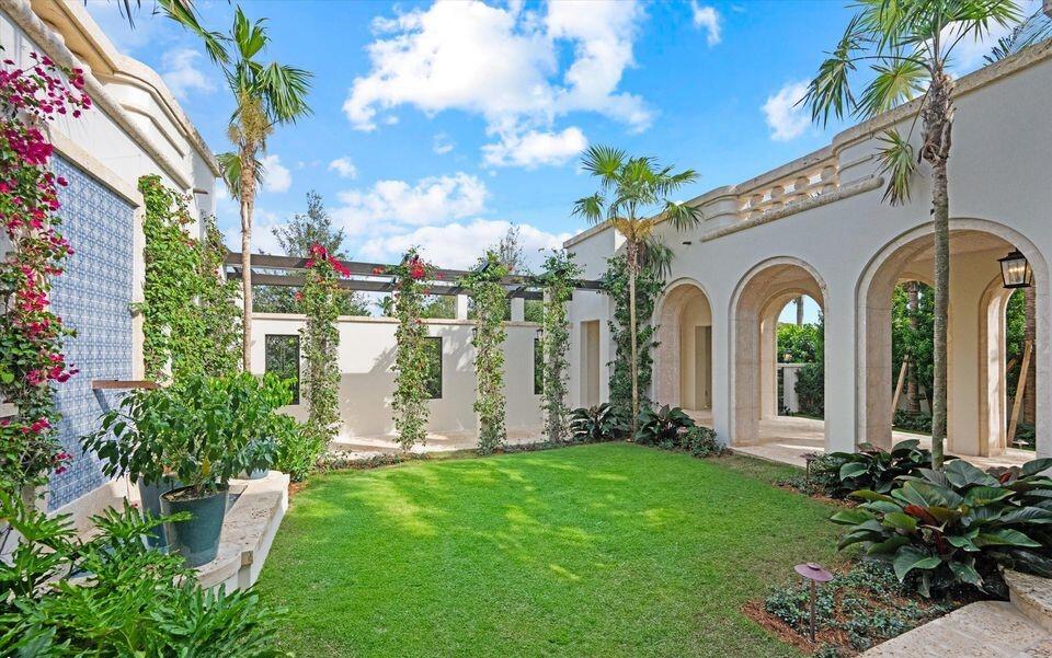 1260 N Lake, Palm Beach FL 33480