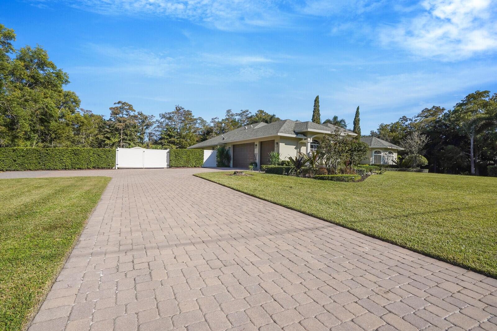 15132 87th Trail, Palm Beach Gardens FL 33418