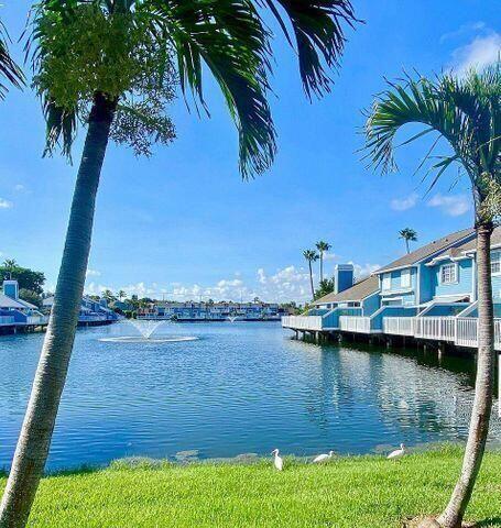 1511 Ocean Dunes Circle #1511, Jupiter FL 33477