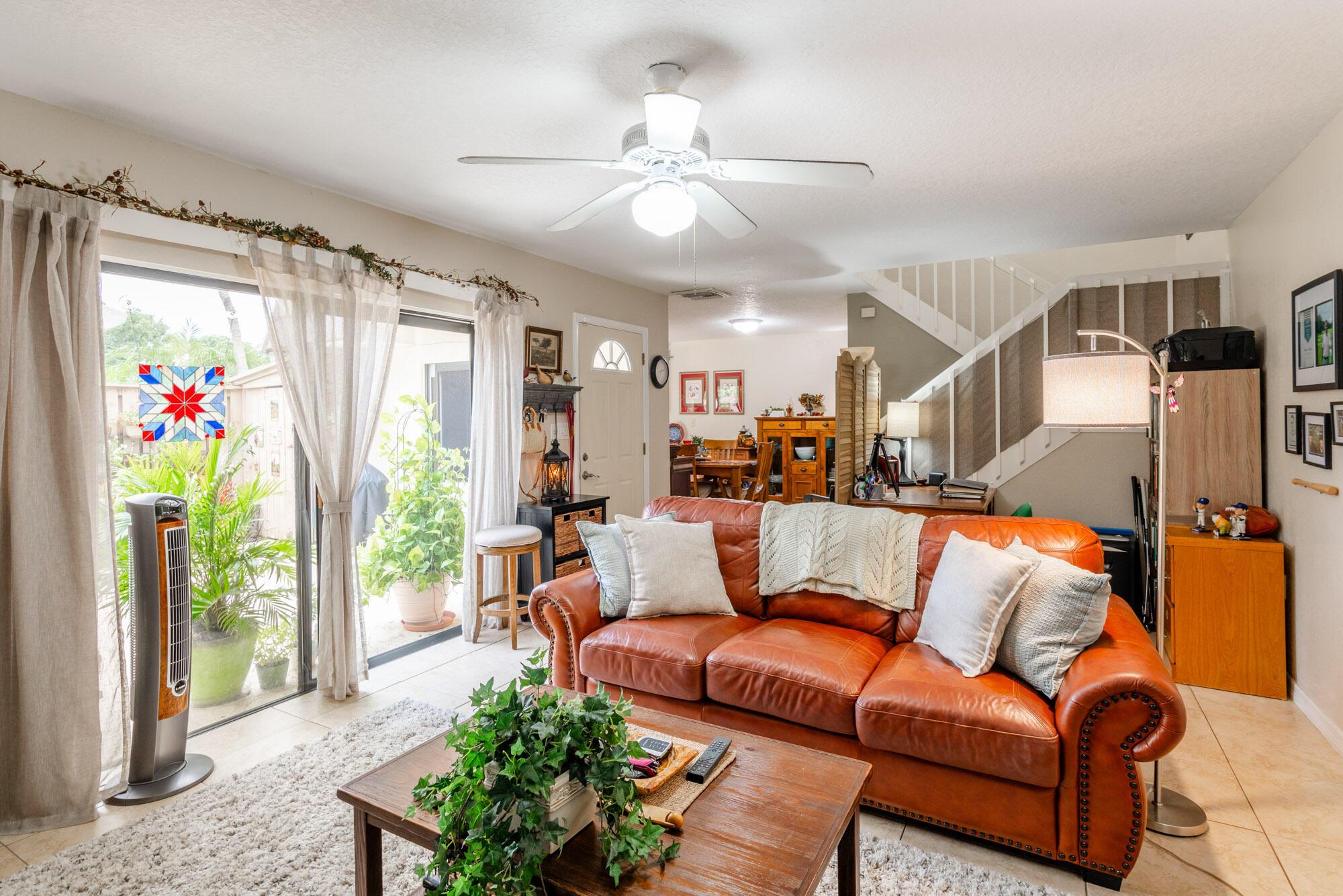 1208 12th Court, Palm Beach Gardens FL 33410