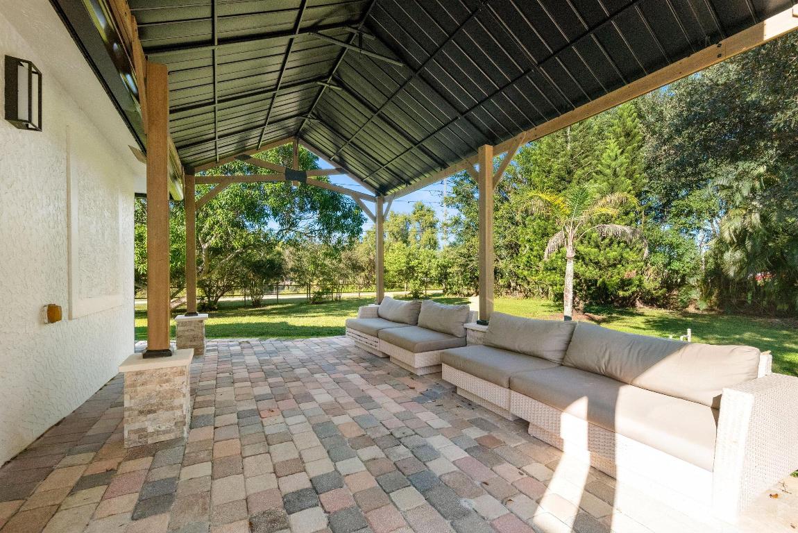 16710 75th, Palm Beach Gardens FL 33418