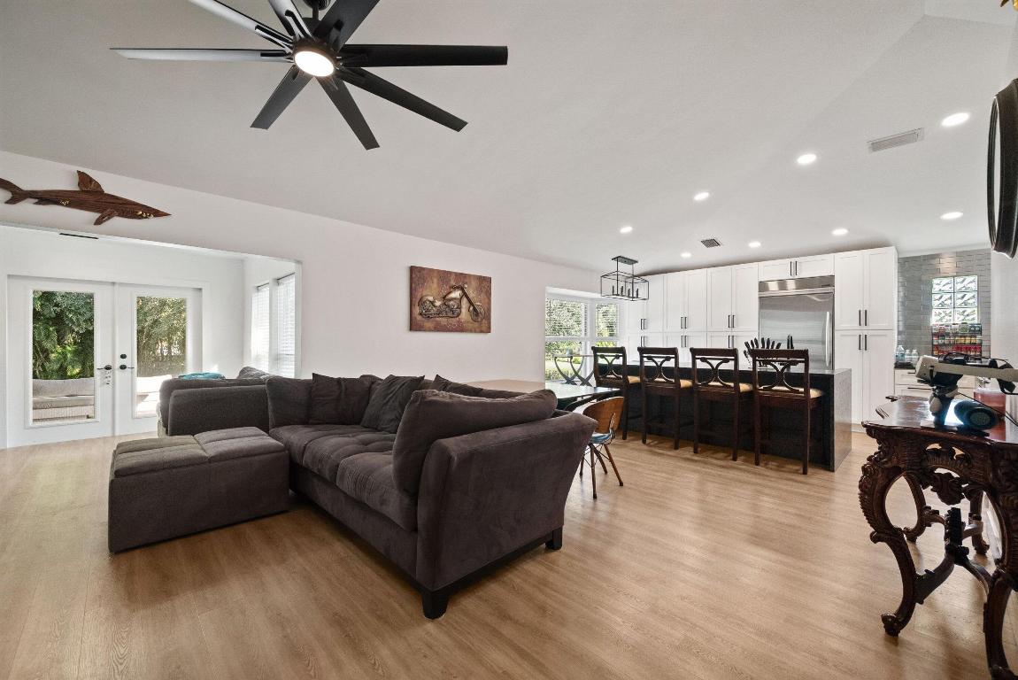 16710 75th, Palm Beach Gardens FL 33418