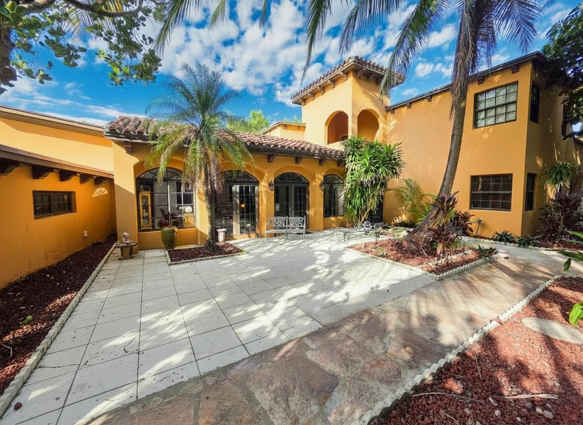 4200 N Surf, Hollywood FL 33019