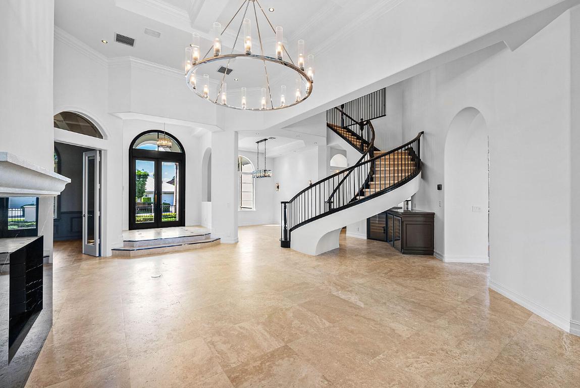 2124 W Maya Palm, Boca Raton FL 33432