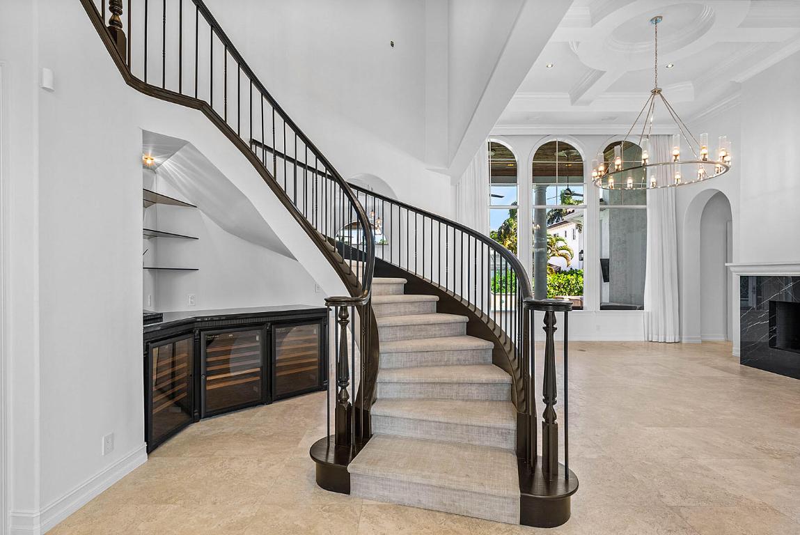 2124 W Maya Palm, Boca Raton FL 33432