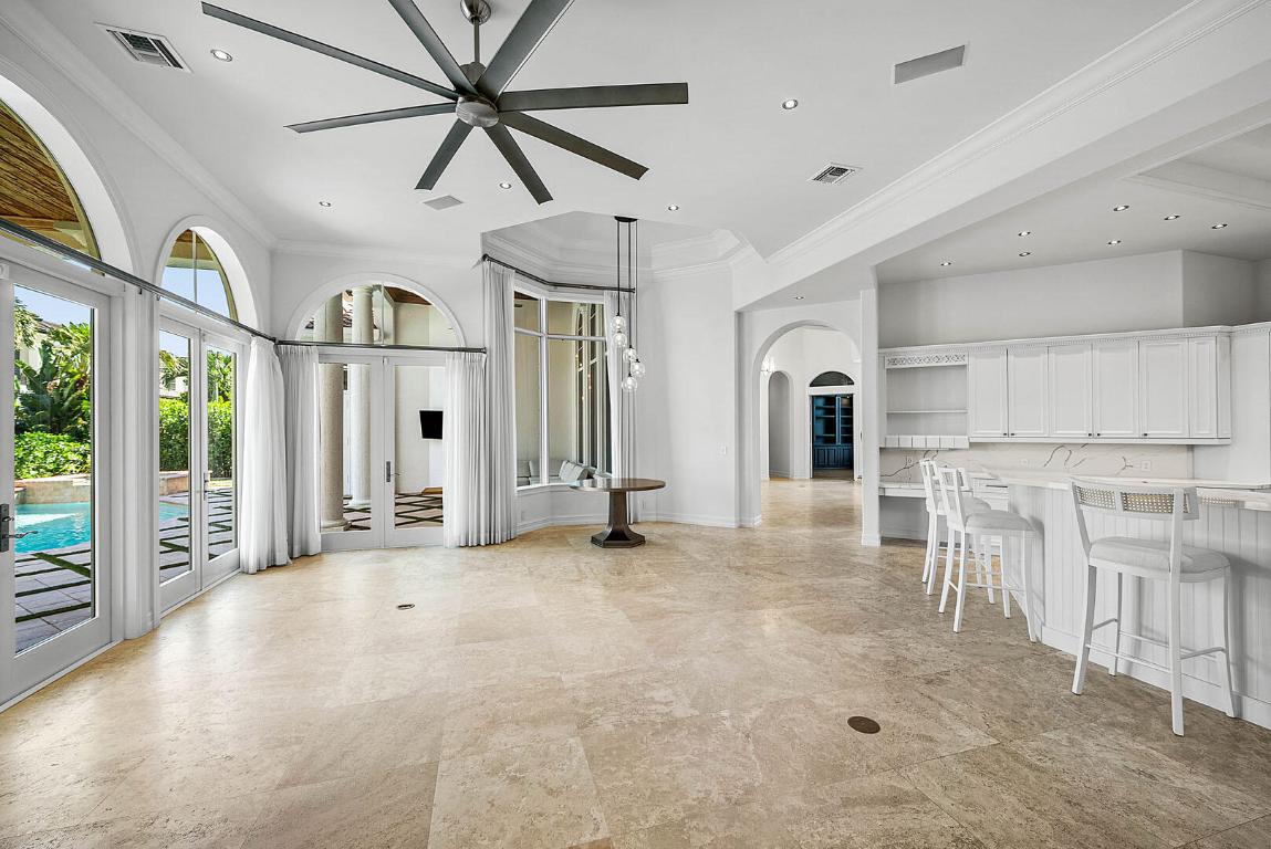 2124 W Maya Palm, Boca Raton FL 33432