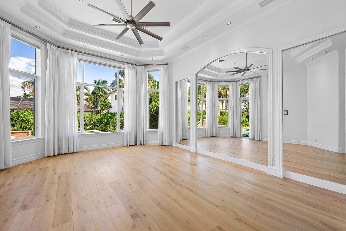 2124 W Maya Palm, Boca Raton FL 33432