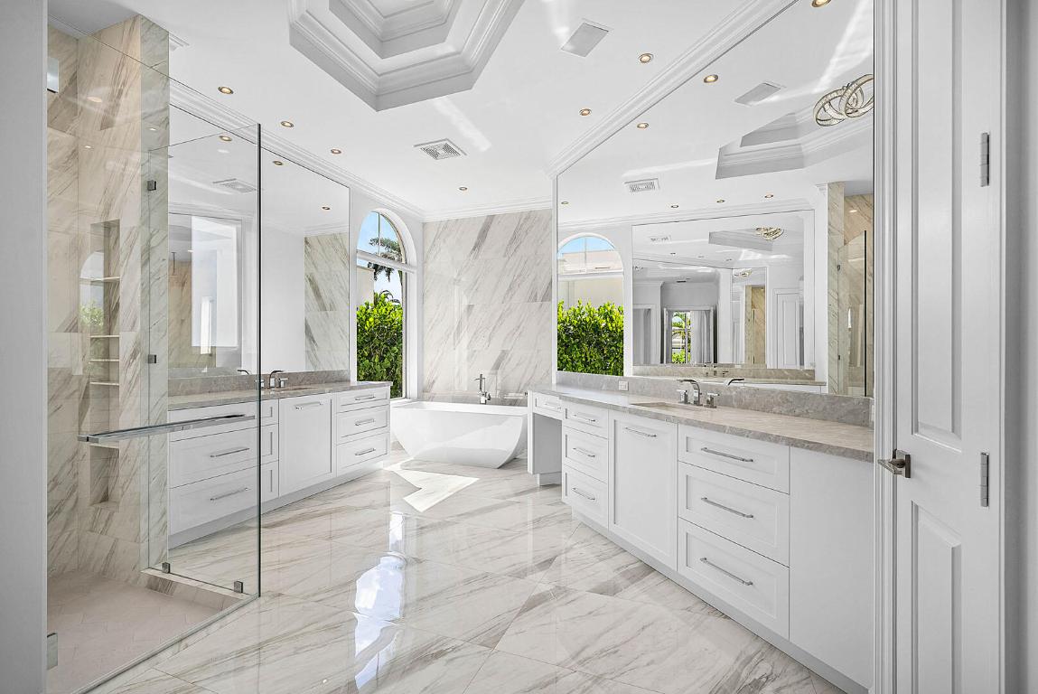 2124 W Maya Palm, Boca Raton FL 33432