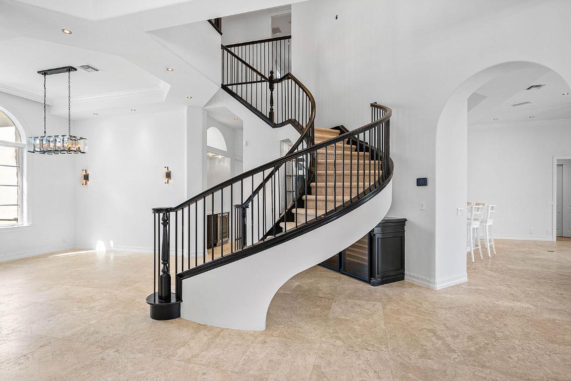 2124 W Maya Palm, Boca Raton FL 33432