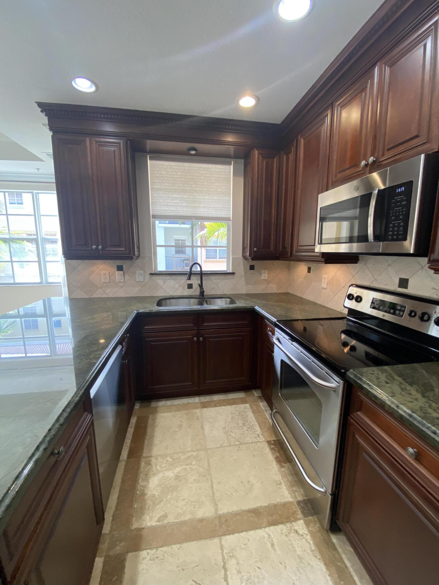 2456 San Pietro, Palm Beach Gardens FL 33410