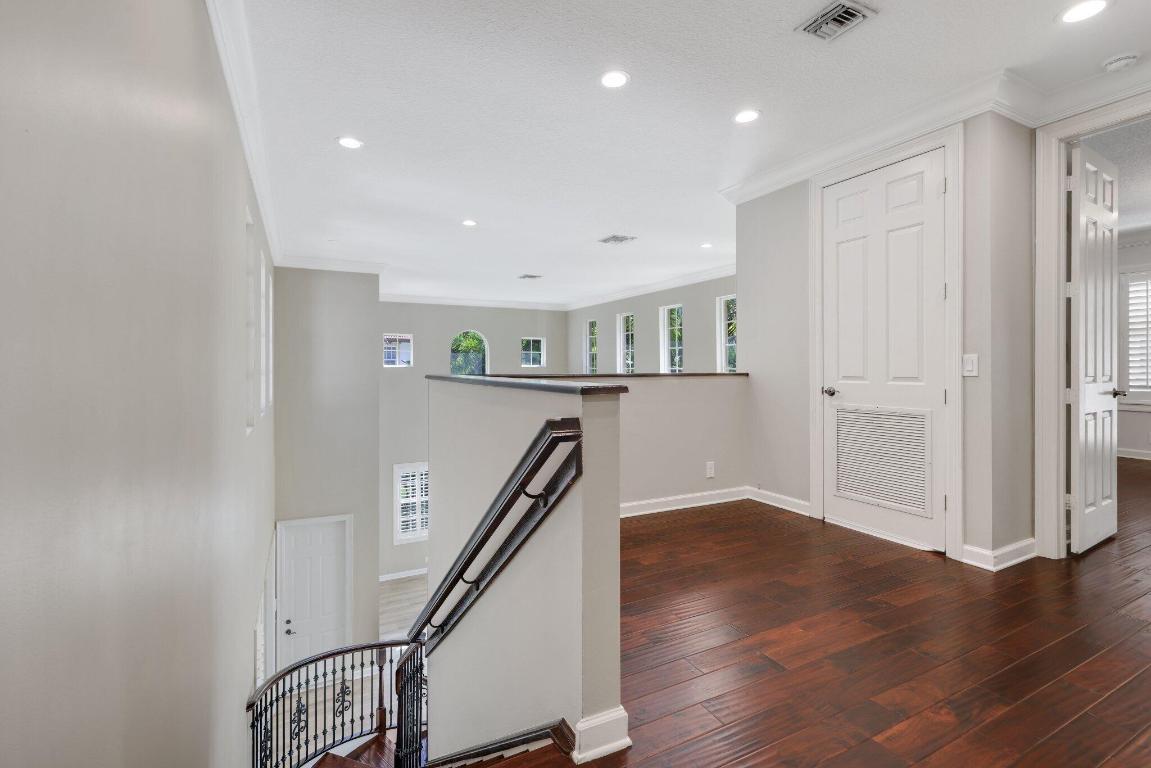 932 Mill Creek, Palm Beach Gardens FL 33410
