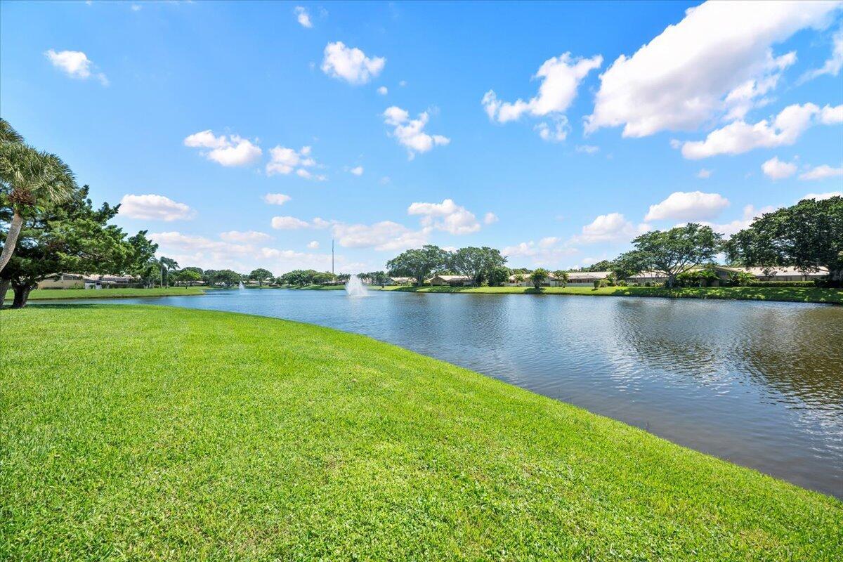 5943 Golden Eagle Circle, Palm Beach Gardens FL 33418