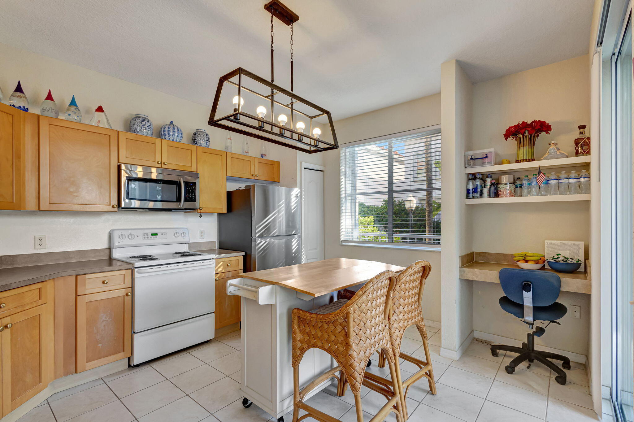 11023 Legacy #204, Palm Beach Gardens FL 33410