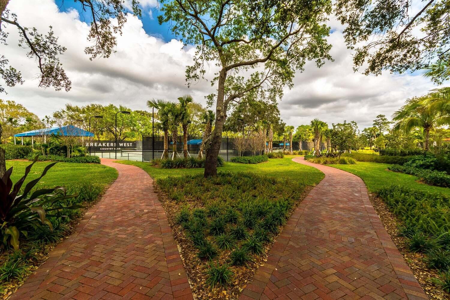 1797 Gulfstream, West Palm Beach FL 33411