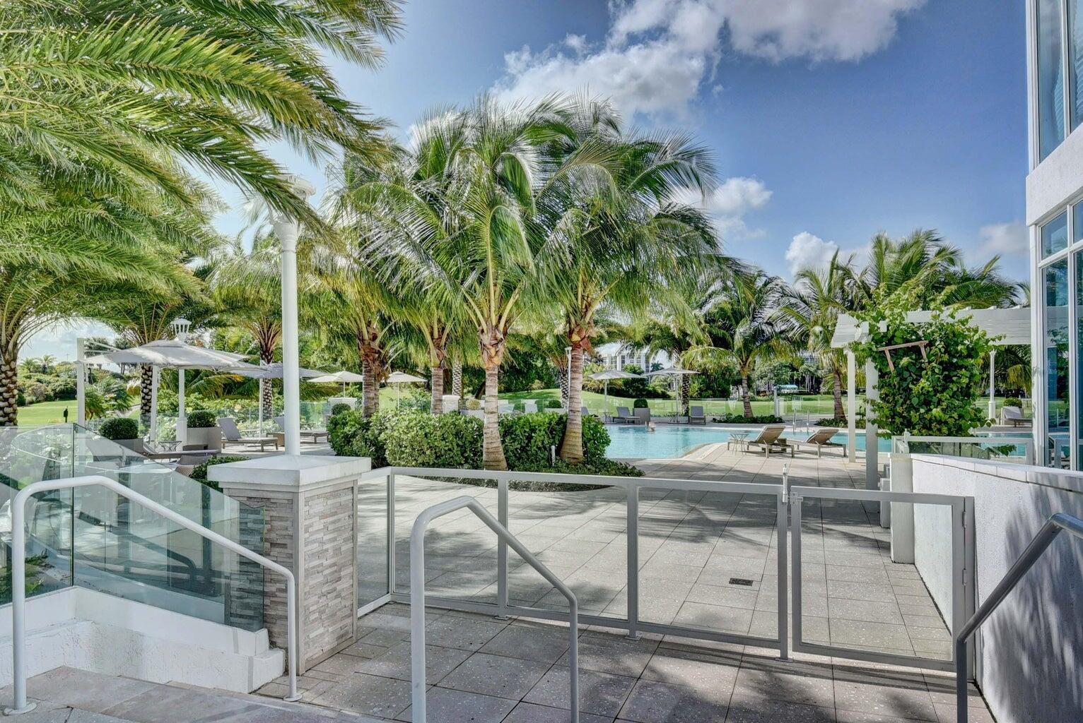 20155 Boca West #C302, Boca Raton FL 33434