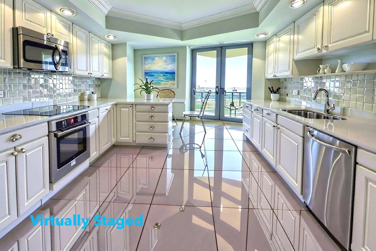 3322 Casseekey Island #504, Jupiter FL 33477