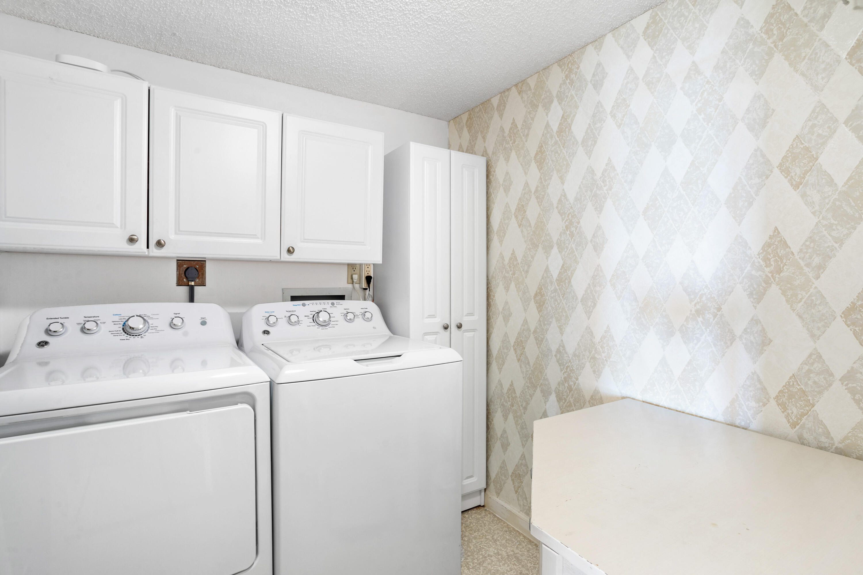 3322 Casseekey Island #504, Jupiter FL 33477