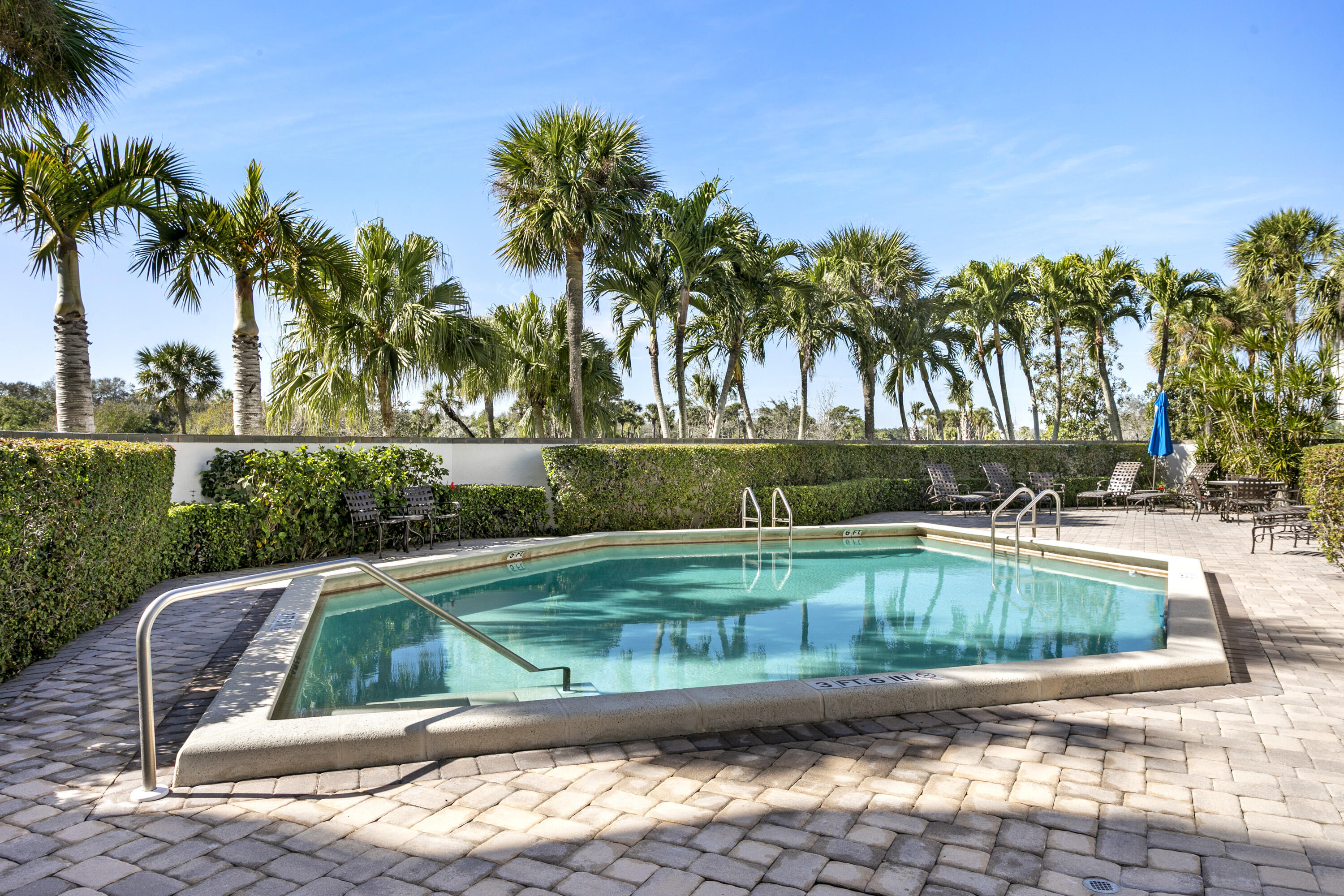 3322 Casseekey Island #504, Jupiter FL 33477