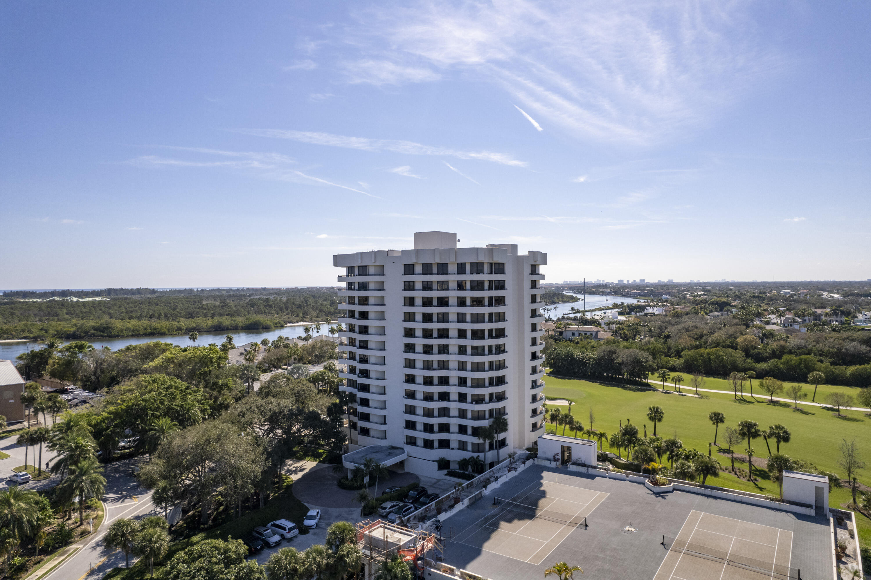 3322 Casseekey Island #504, Jupiter FL 33477