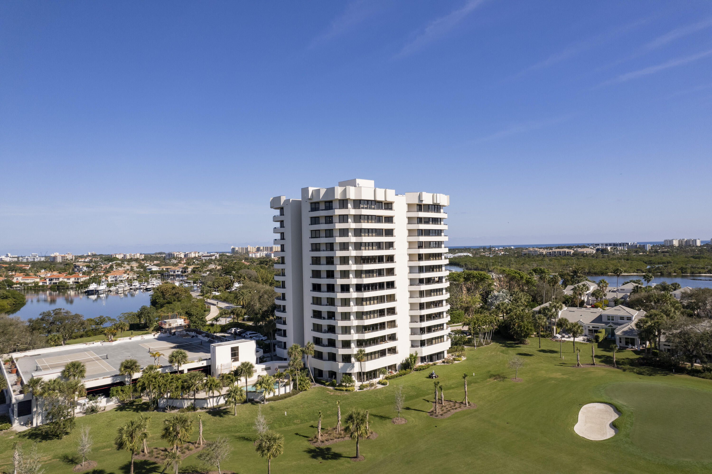 3322 Casseekey Island #504, Jupiter FL 33477