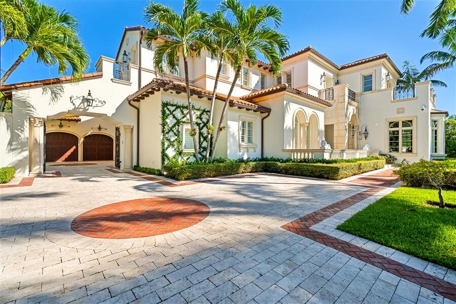 1033 Seasage, Delray Beach FL 33483