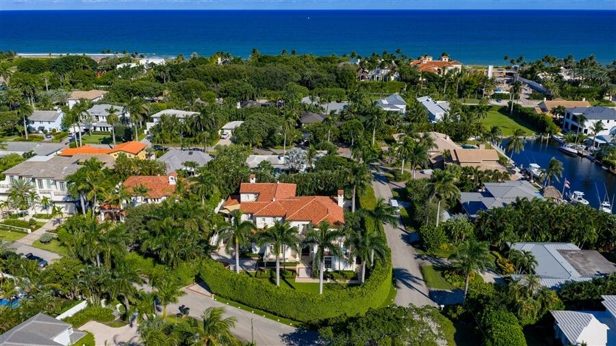 1033 Seasage, Delray Beach FL 33483