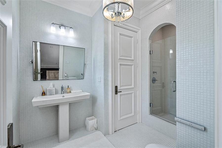 1033 Seasage, Delray Beach FL 33483