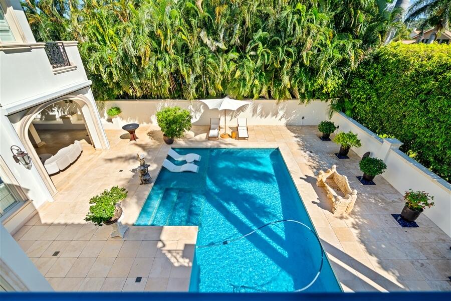 1033 Seasage, Delray Beach FL 33483