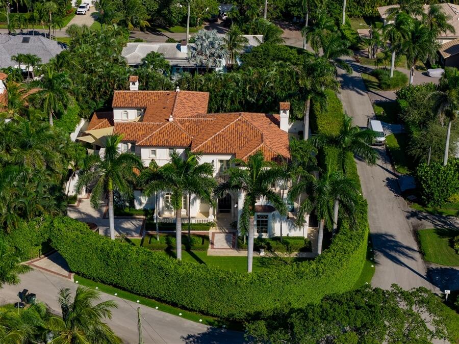 1033 Seasage, Delray Beach FL 33483