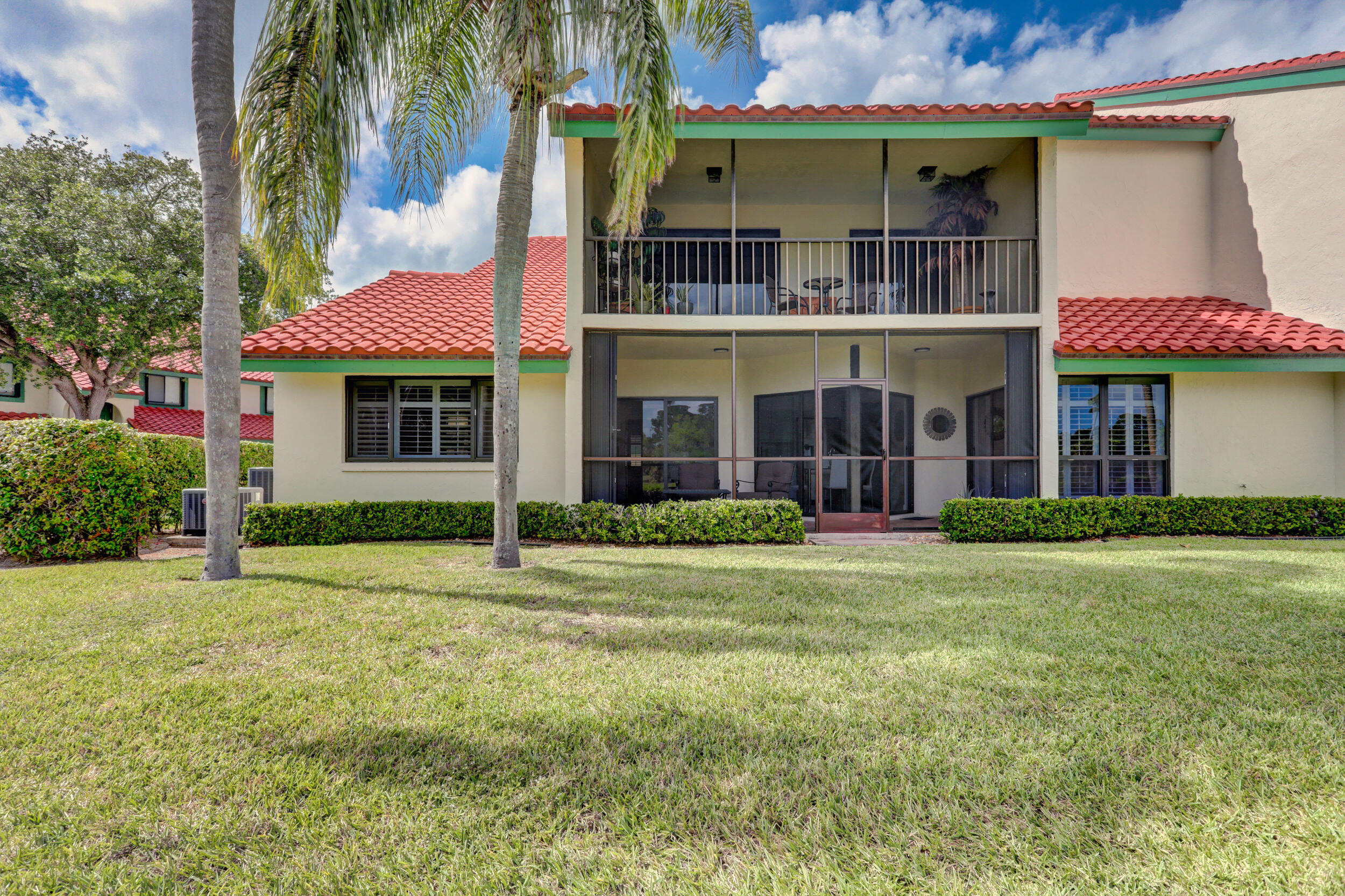 6 Lexington #D, Palm Beach Gardens FL 33418