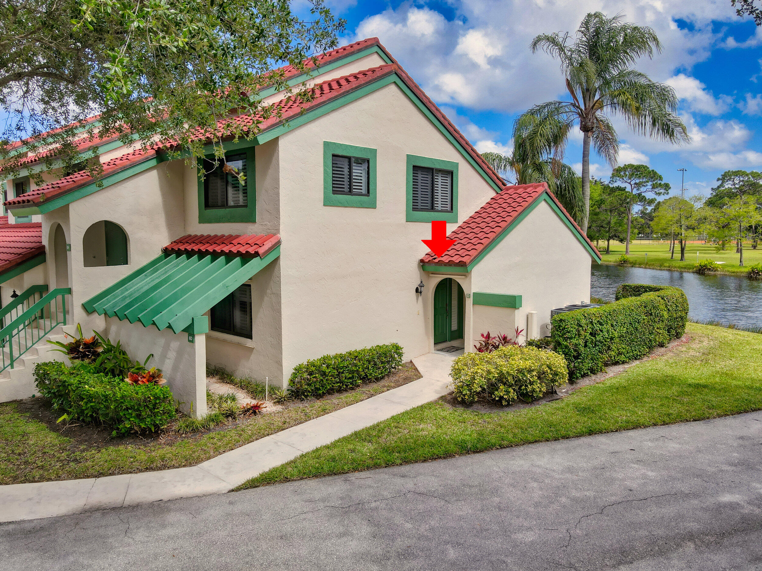 6 Lexington #D, Palm Beach Gardens FL 33418
