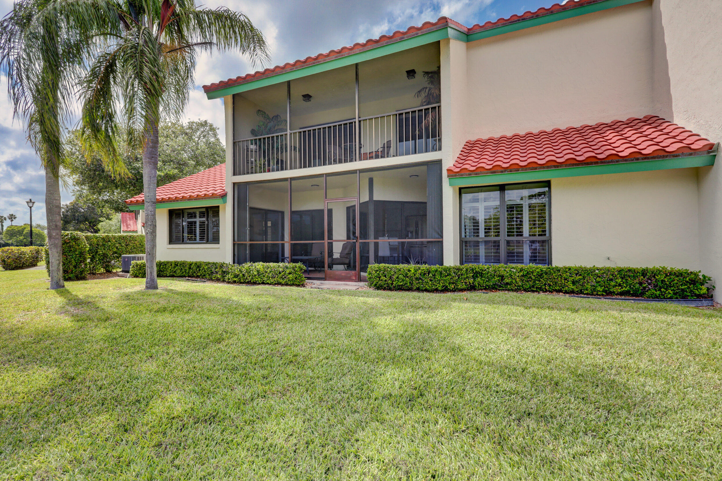 6 Lexington #D, Palm Beach Gardens FL 33418