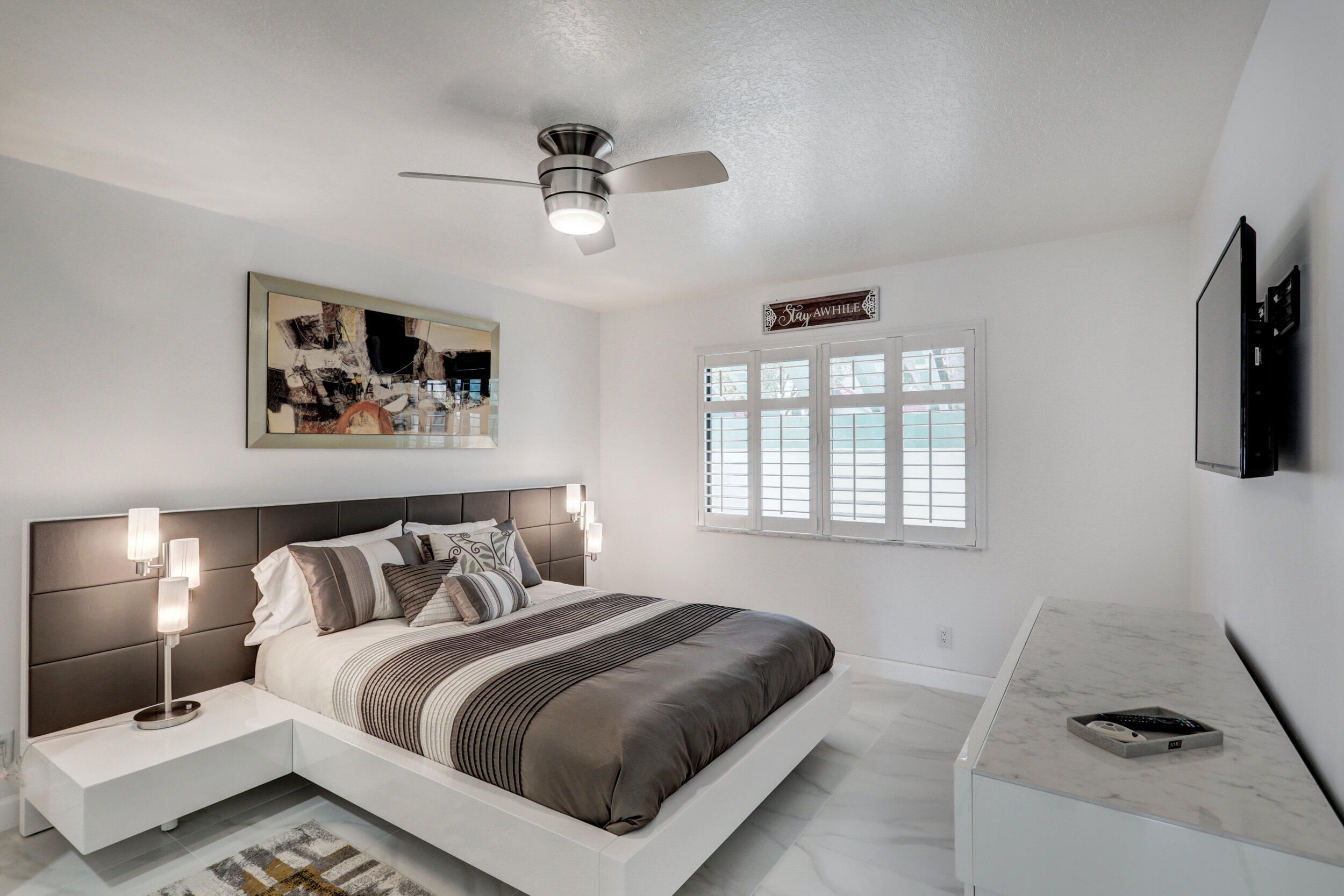 6 Lexington #D, Palm Beach Gardens FL 33418