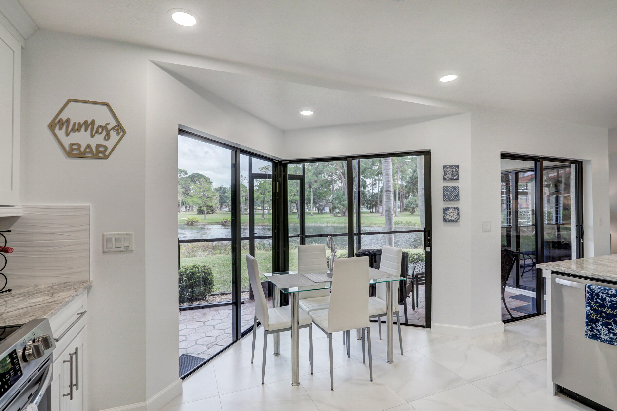 6 Lexington #D, Palm Beach Gardens FL 33418