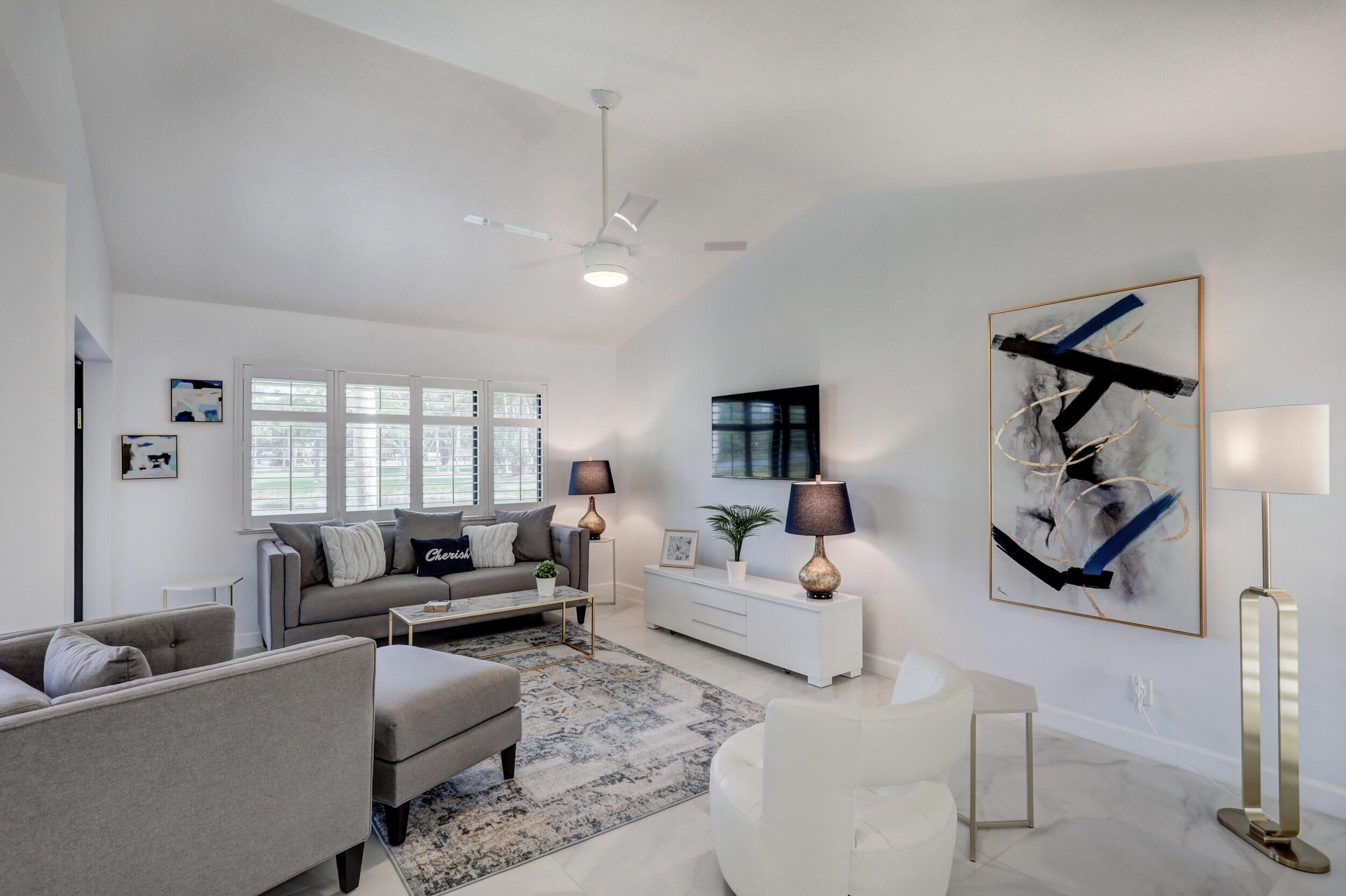 6 Lexington #D, Palm Beach Gardens FL 33418