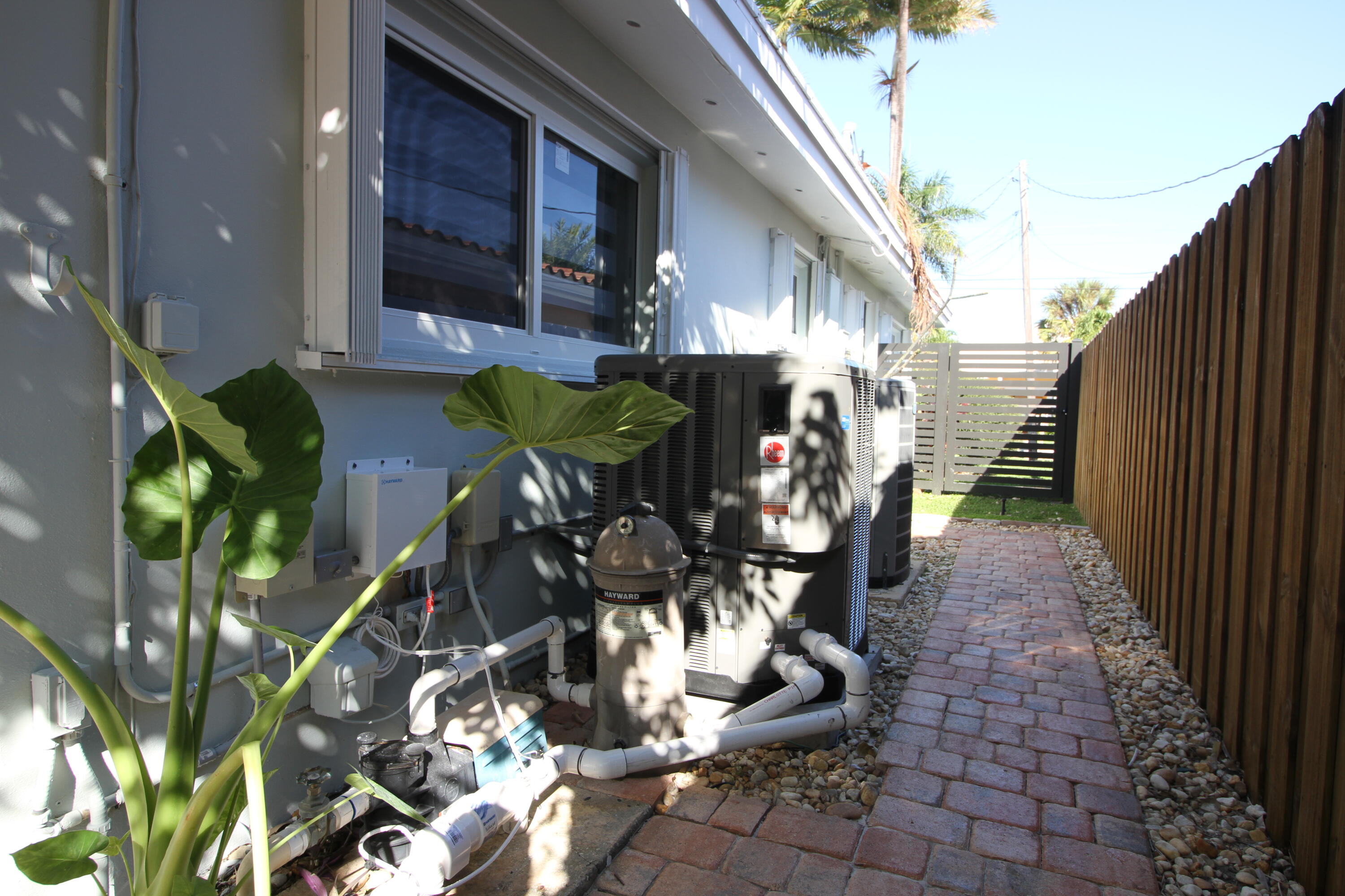 2548 SE 14th #2548 Se 14th St, Pompano Beach FL 33062