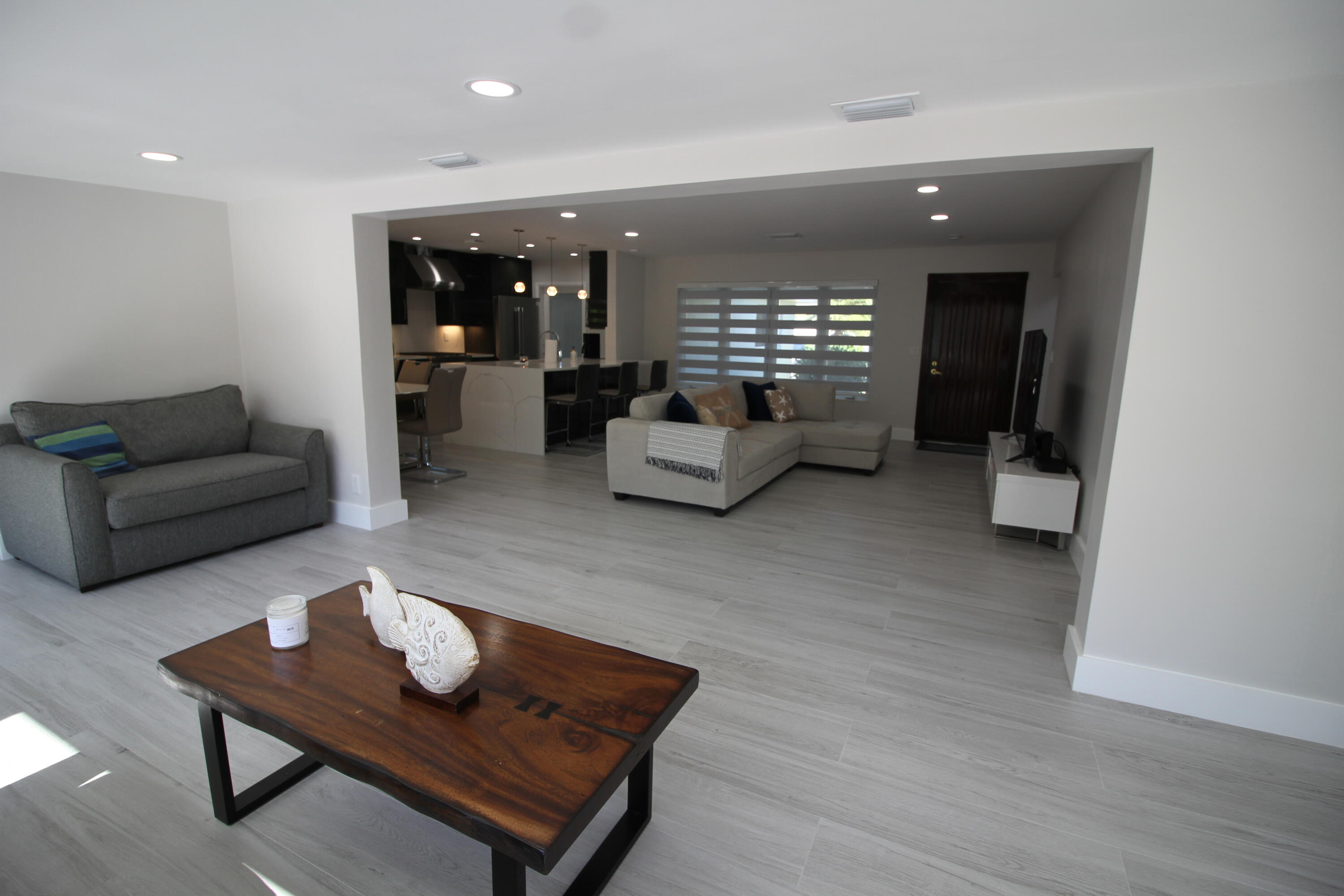 2548 SE 14th #2548 Se 14th St, Pompano Beach FL 33062