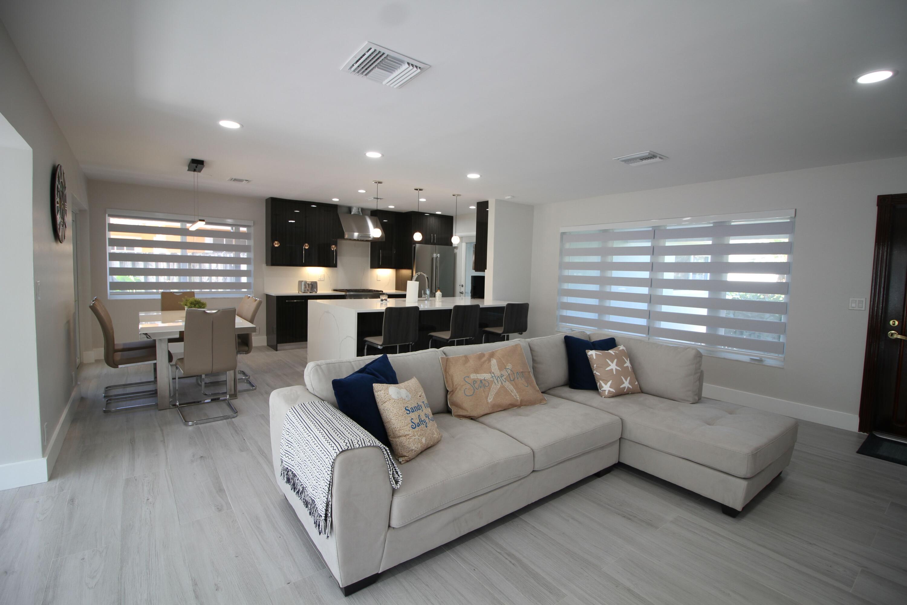 2548 SE 14th #2548 Se 14th St, Pompano Beach FL 33062