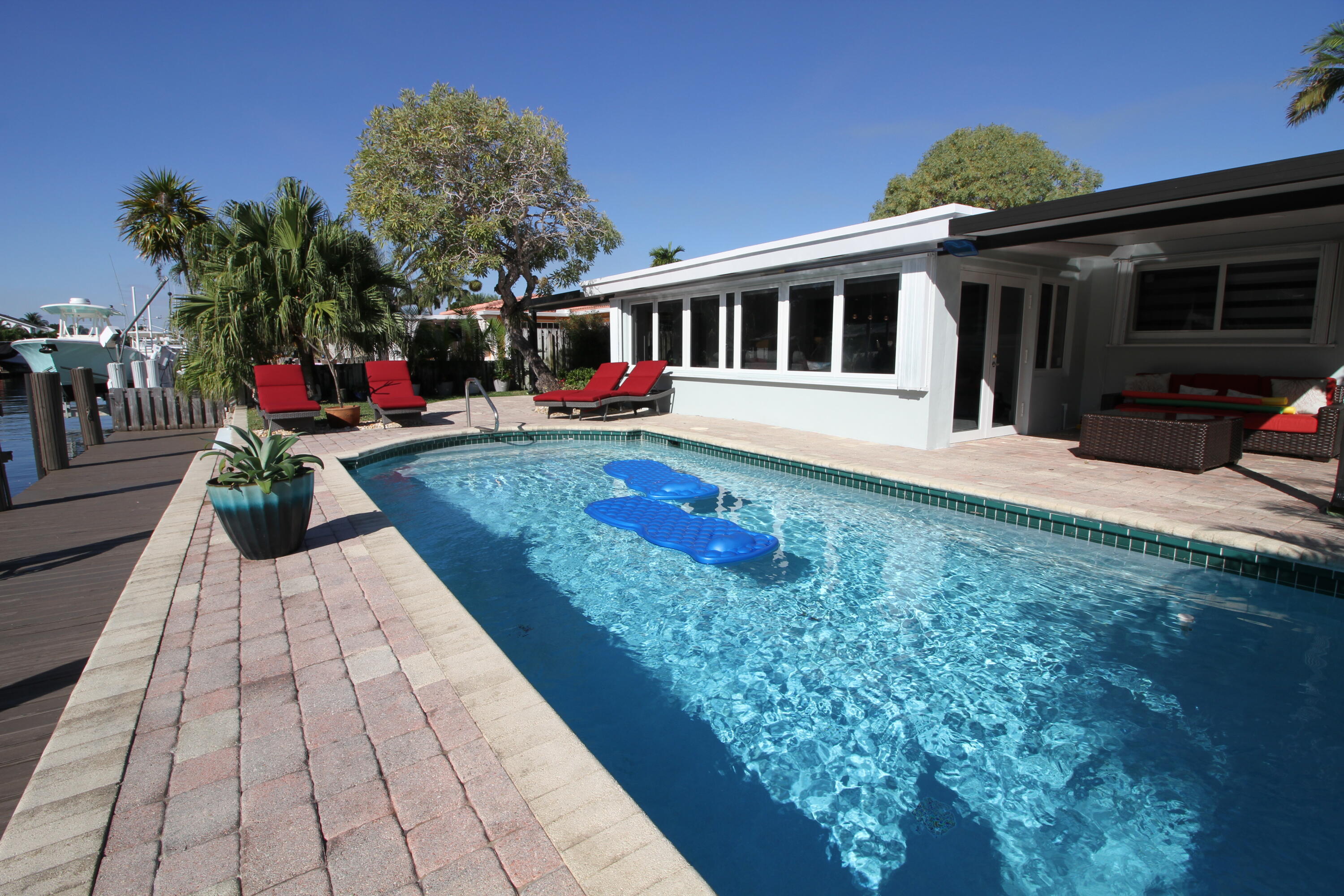 2548 SE 14th #2548 Se 14th St, Pompano Beach FL 33062