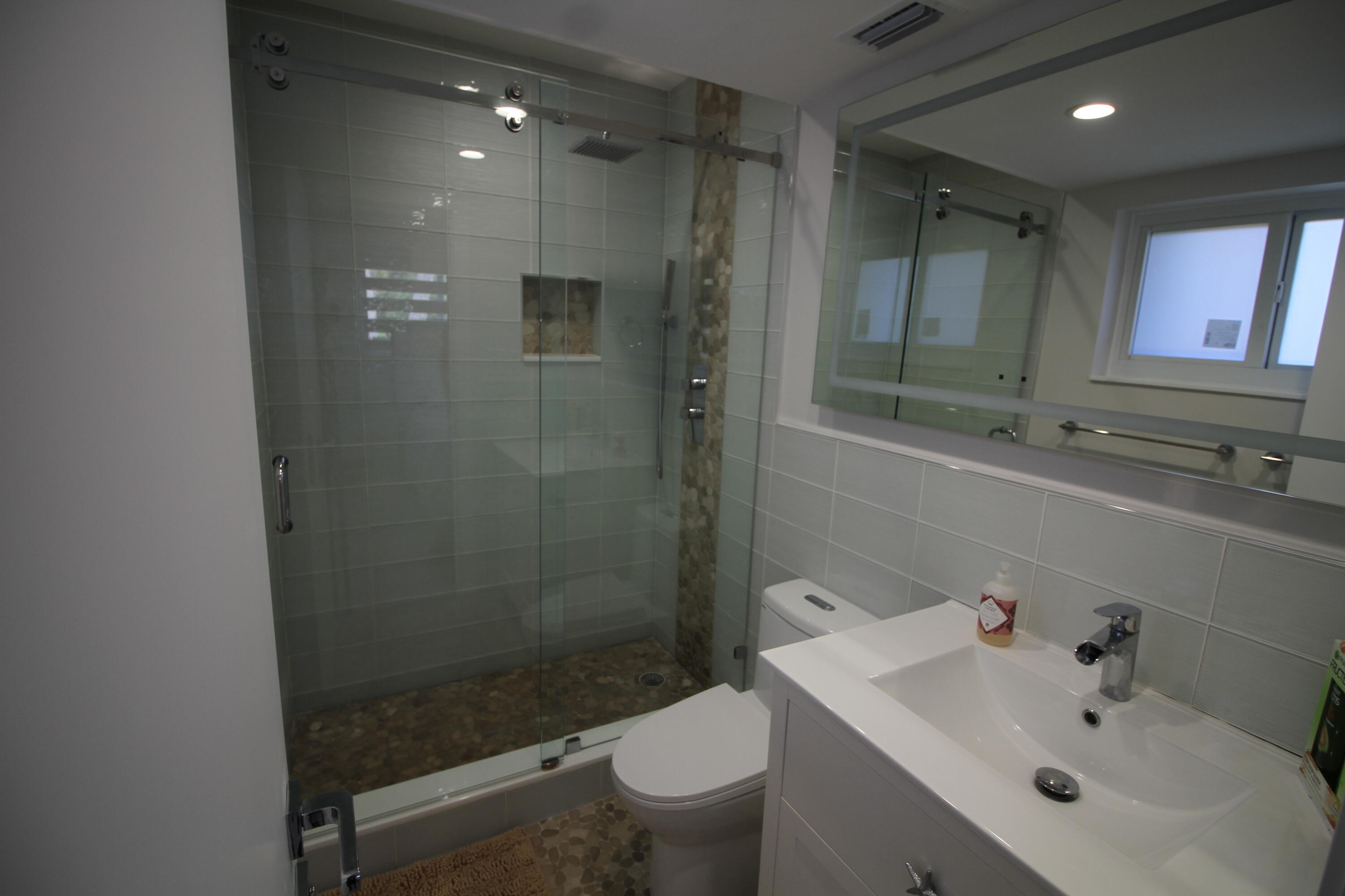 2548 SE 14th #2548 Se 14th St, Pompano Beach FL 33062
